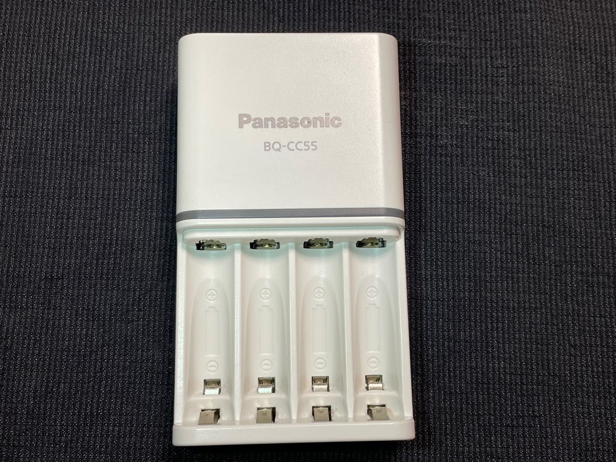Panasonic　充電式ニッケル水素電池  急速充電器　BQ-CC55  