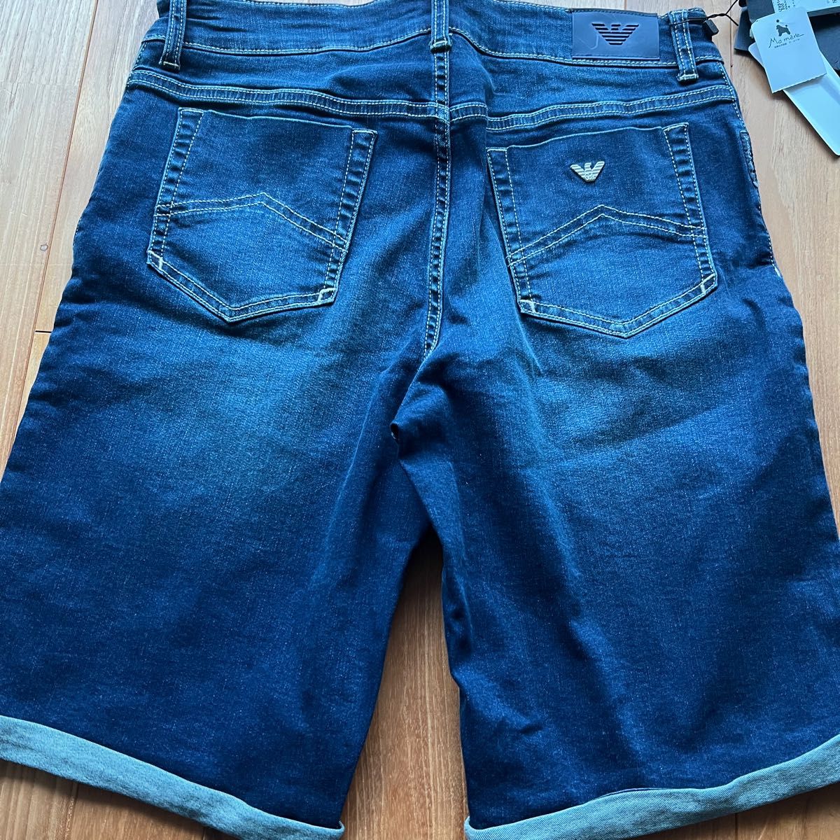 新品タグ付きアルマーニJR デニムハーフパンツ|PayPayフリマ