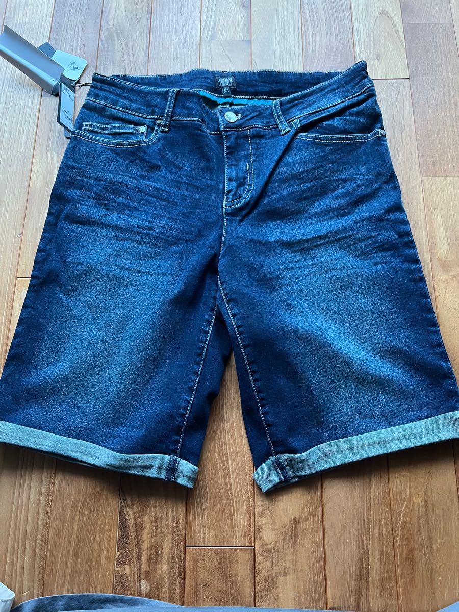 新品タグ付きアルマーニJR デニムハーフパンツ|PayPayフリマ