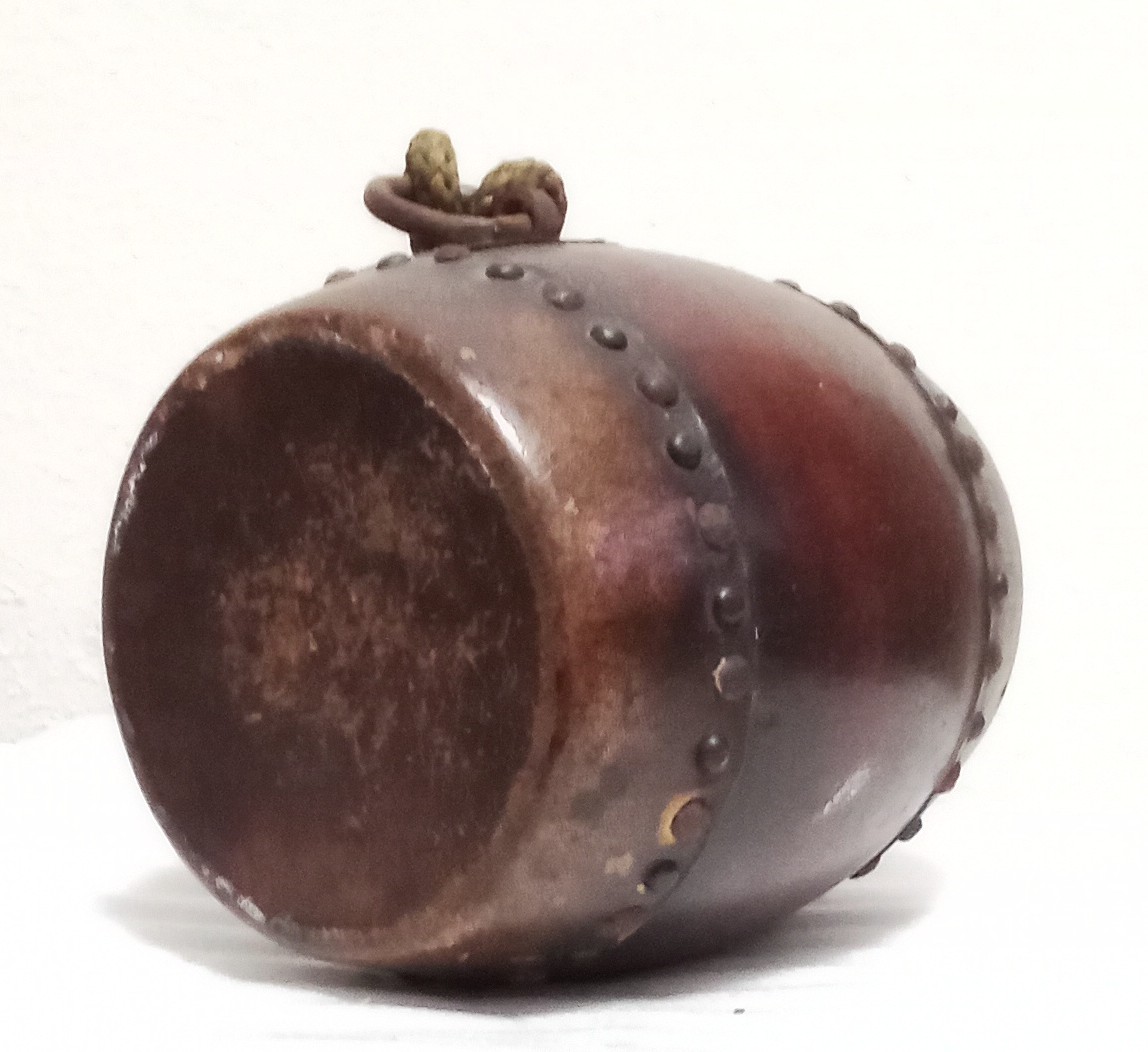* delivery. old small ... futoshi hand drum ( Edo era ). thing traditional Japanese musical instrument ornament decoration thing 