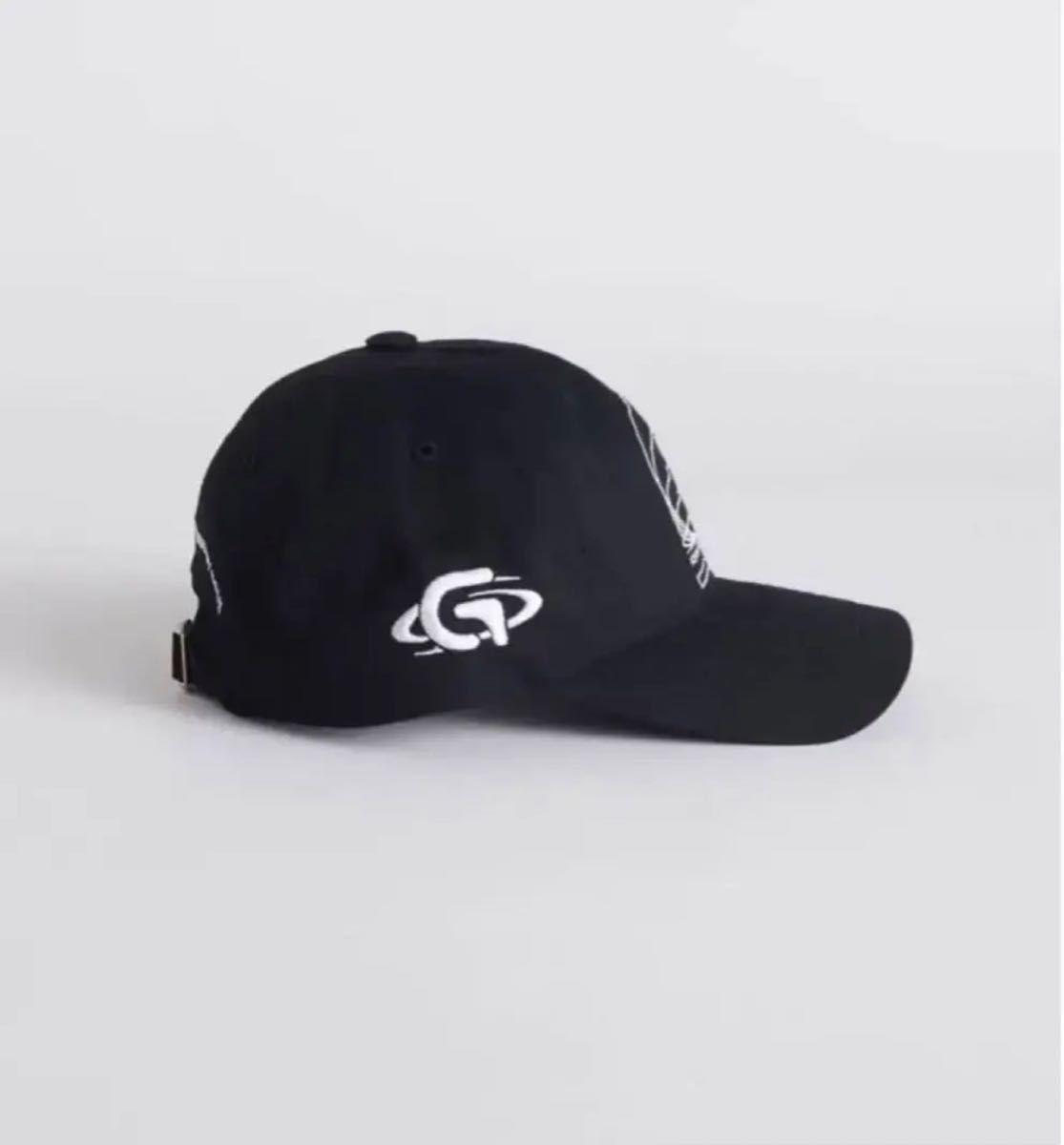 gadid anoniem “JUDE” Black-