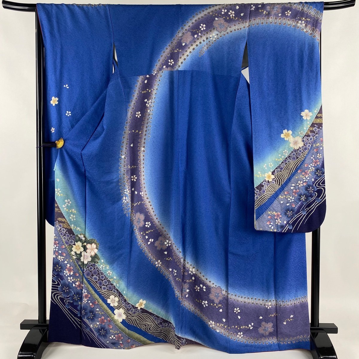 超お買い得！】 流水 桜 袷 M 裄丈67cm 身丈166.5cm 振袖 金彩 【中古