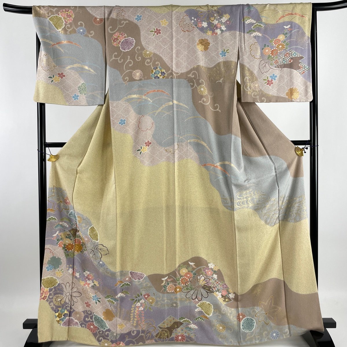 セール特価 名品 美品 訪問着 菊唐草 【中古】 正絹 L 裄丈67.5cm 身丈