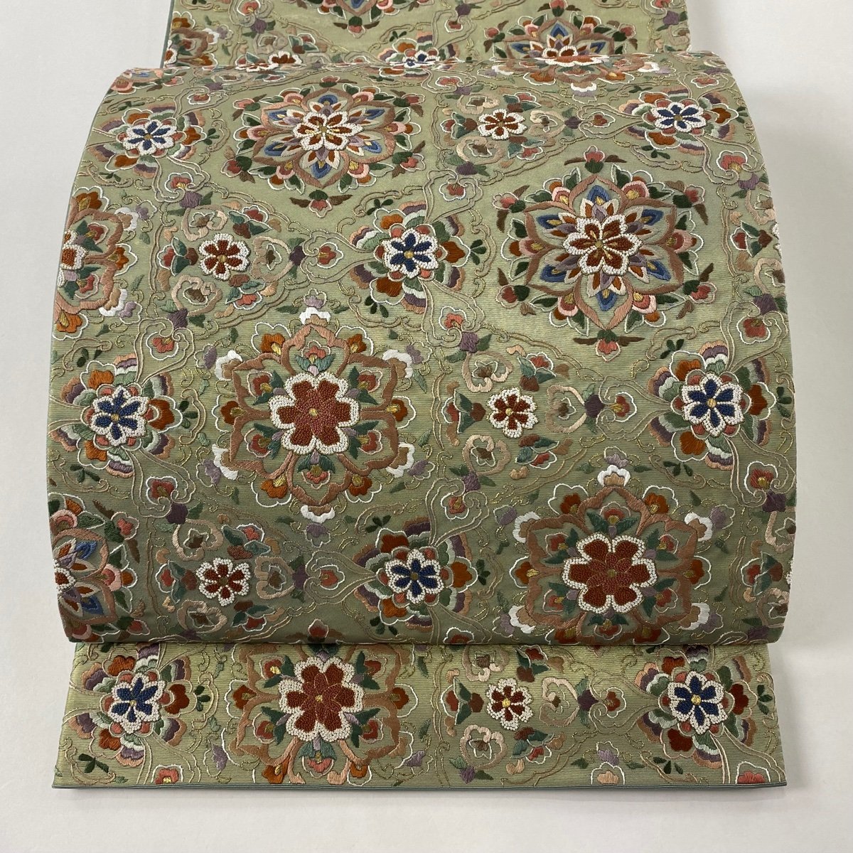 名古屋帯 逸品 浦野理一 縦節紬 青灰色 正絹 【中古 名古屋帯 逸品 浦野理一 縦節紬 青灰色 正絹 【中古