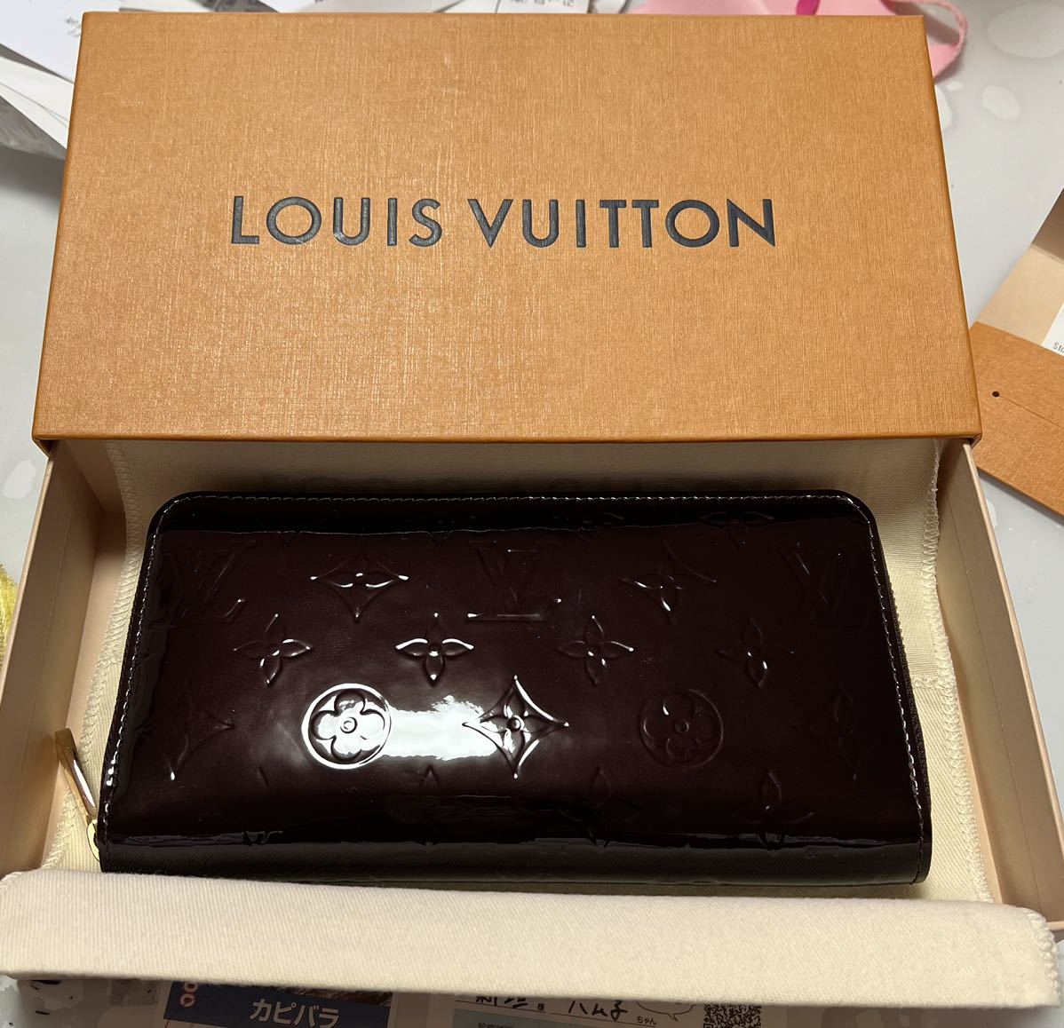 ルイヴィトンルイヴィトン ヴェルニ ジッピーウォレット　エナメル　長財布　ラウンドファスナー LOUIS VUITTON ヴェルニ BOTTEGA VENETA_画像1