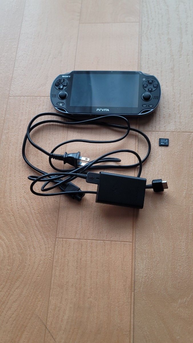 pst PS Vita メモリーカード ブラック SONY 充電器付き