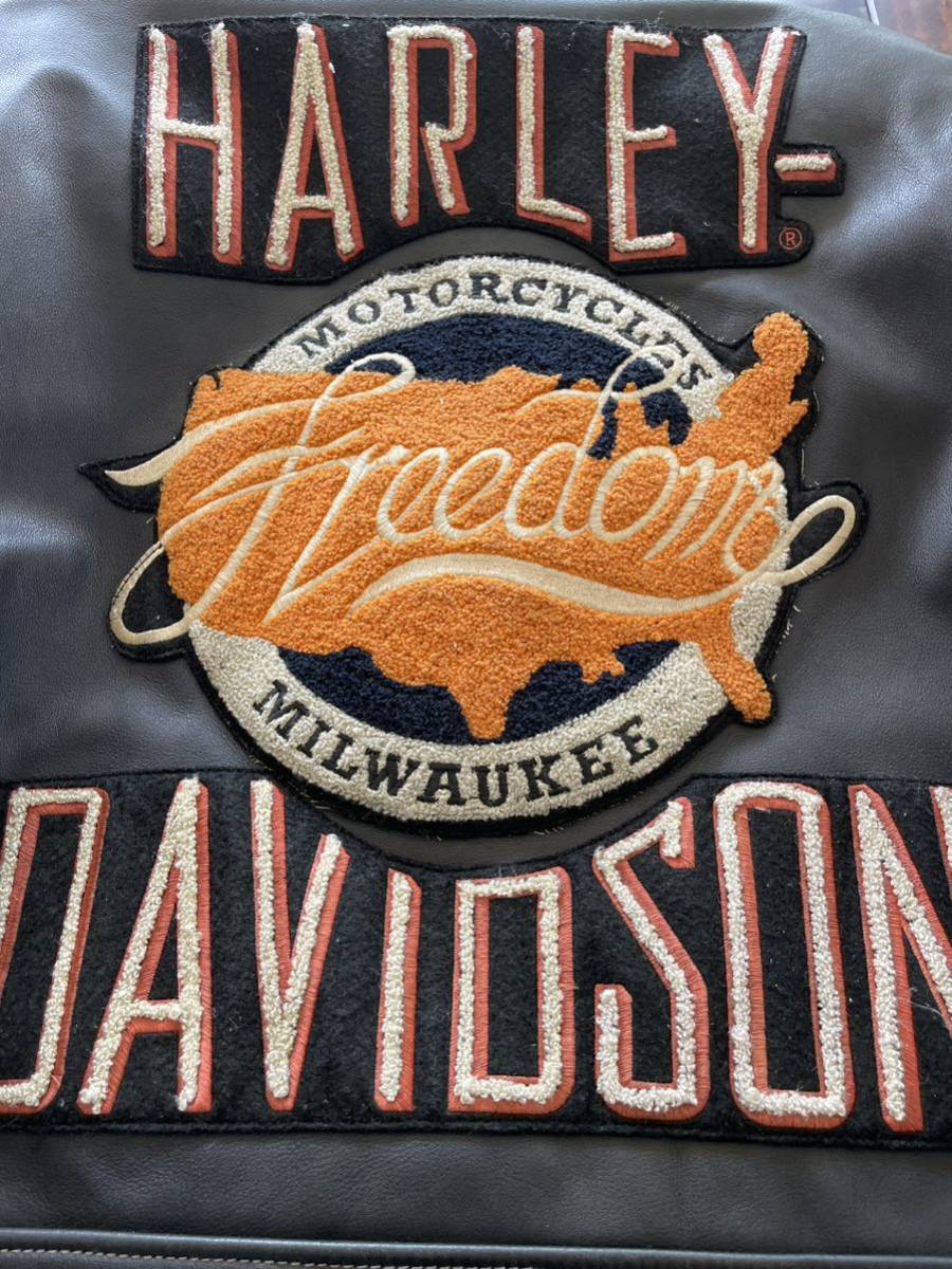 Harley-Davidson ハーレーダビッドソン レザージャケット サイズL(日本サイズでLL位) シングルライダース 重厚革 程度良好
