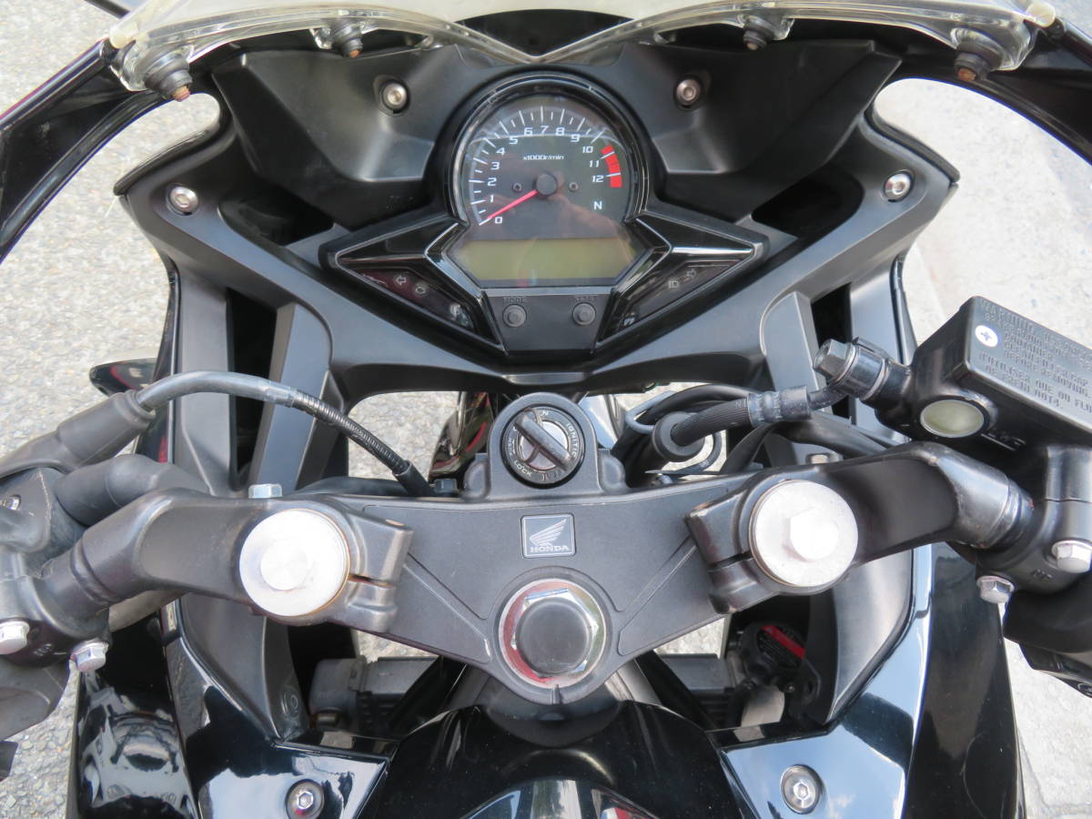 超特価！動画＆複数画像あり！機関好調！走行13389ｋｍ！簡易メンテ済！　CBR250R　ブラックカラー！後期型！ABS車！バフ掛け施工済◇836_画像9