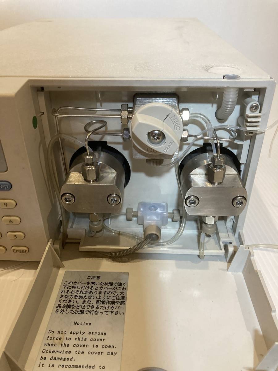島津製作所　LC-10ADVP　高速液体クロマトグラフィー ポンプ SHIMADZU 通電確認済 取扱説明書付属_画像3