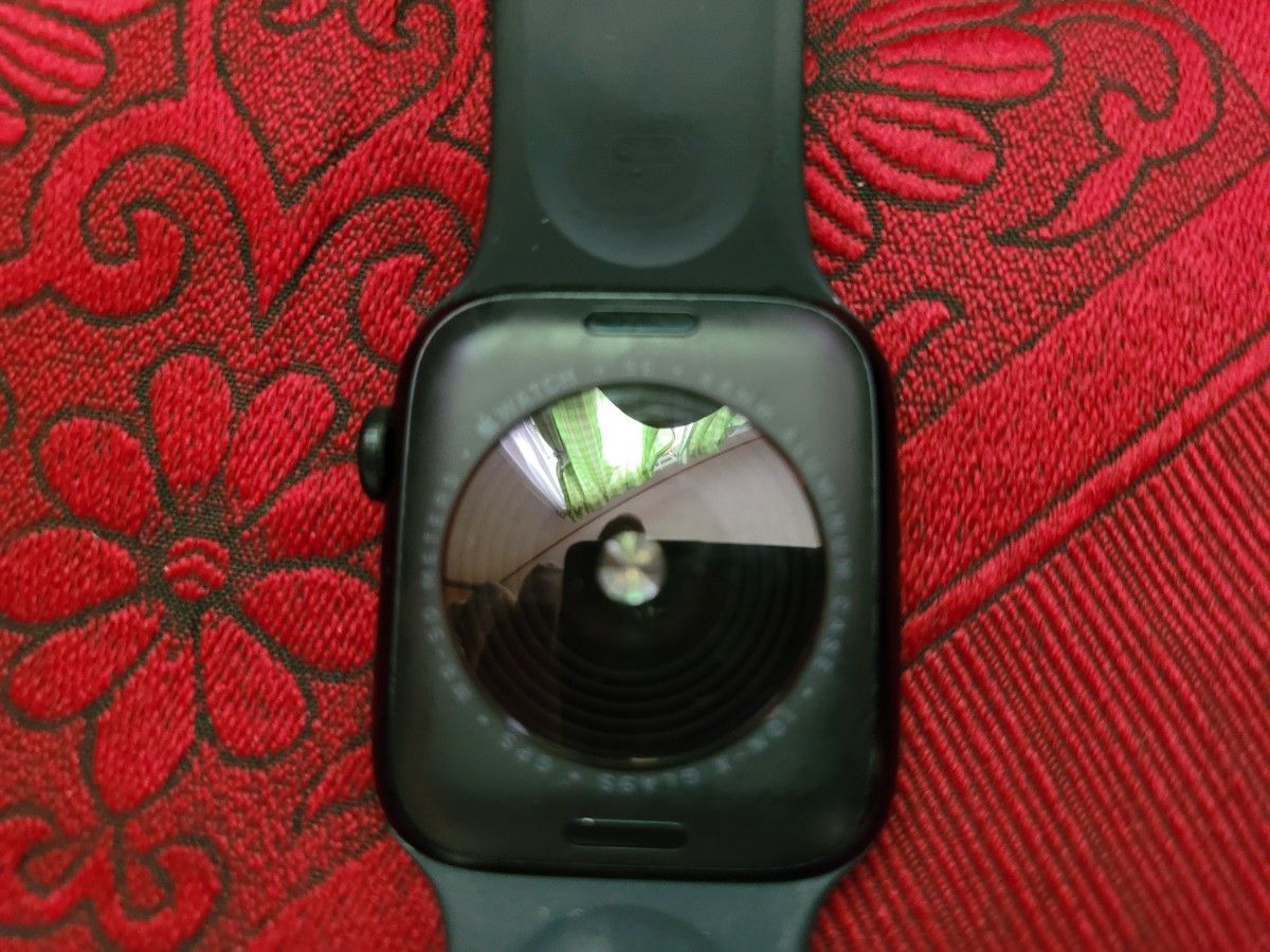 専用】Apple Watch SE 第二世代(GPSモデル)- 44mmミッドナイト Apple