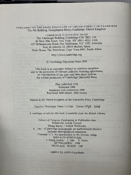 String Theory (Cambridge Monographs on Mathematical Physics) Cambridge University Press Polchinski, Josephの画像3