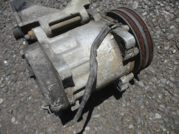 # Chrysler Jeep Grand Wagoneer air conditioner compressor used SD-709 7445 parts taking equipped SANDEN bracket #