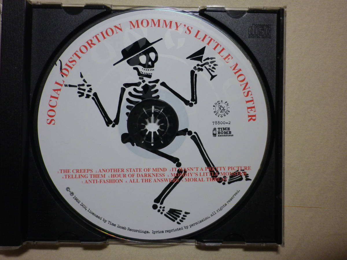 『Social Distortion/Mommy’s Little Monster(1983)』(KUNG FU RECORDS 78800-2,1st,輸入盤,歌詞付,USパンク,オレンジ・カウンティ)_画像3