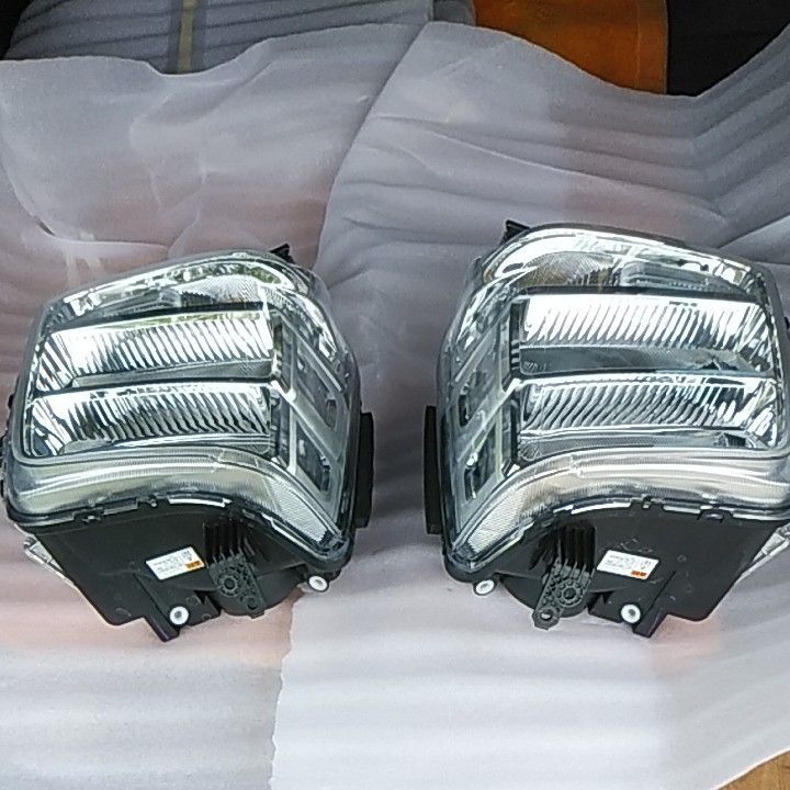 新車外し スズキ純正DA17W エブリィワゴン PZターボ 純正 新車外し スズキ純正DA17W エブリィワゴン PZターボ 純正