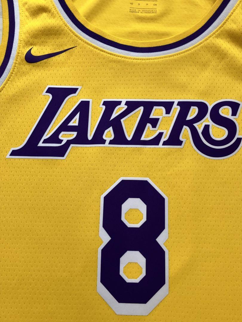 希少 スウィングマン NBA LAKERS コービー・ブライアント #8 ロサンゼルス・レイカーズ NIKE SWINGMAN ナイキ製　ユニフォーム　ジャージ_画像5