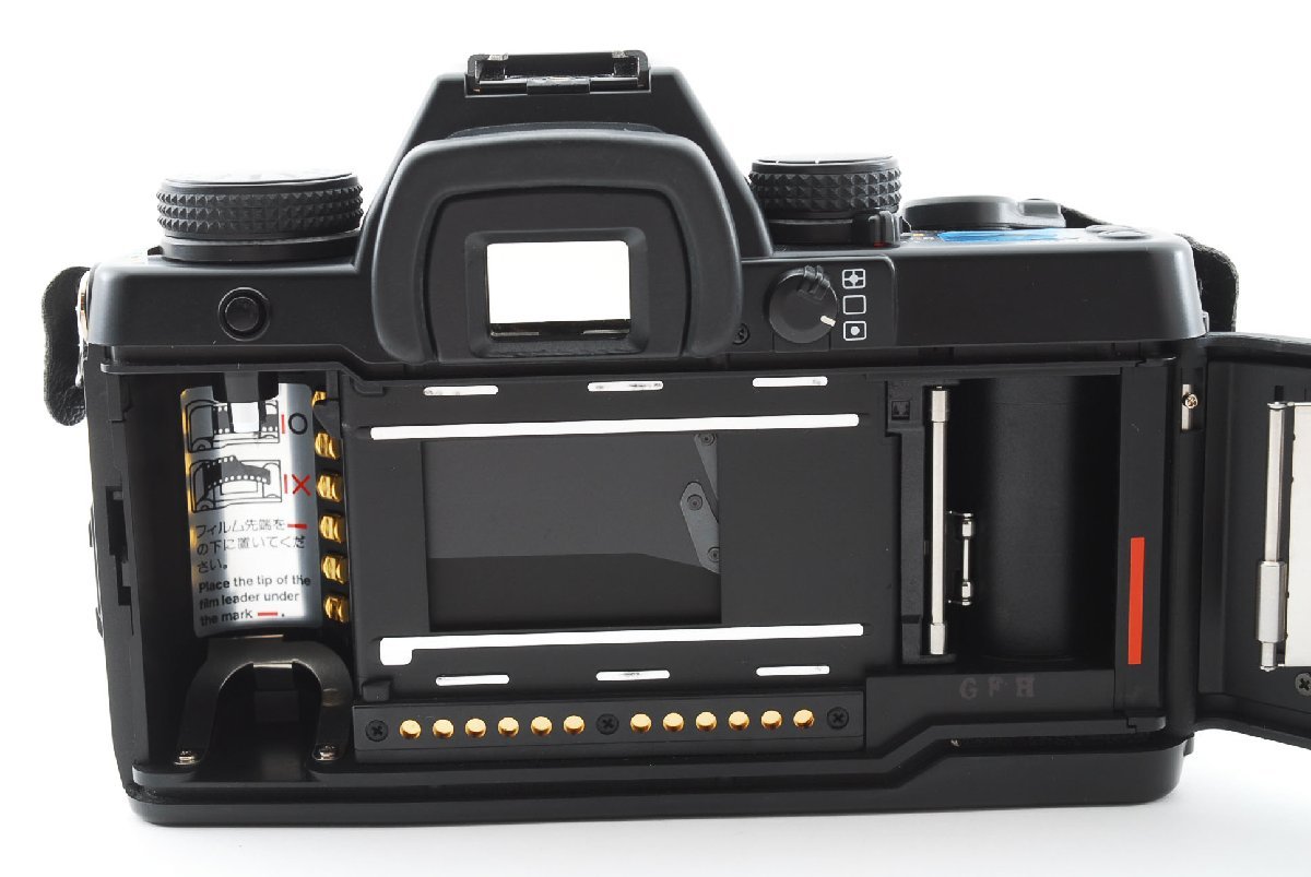 Contax Aria 35mm SLR フィルムカメラ ボディ [美品] ストラップ付き_画像9