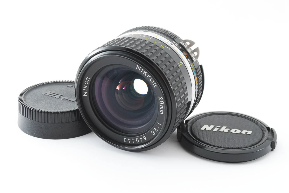 [美品・完動品] Nikon Nikkor Ai-s 28mm f/2.8 Wide Angle MF Lens ニコンレンズ 1940507