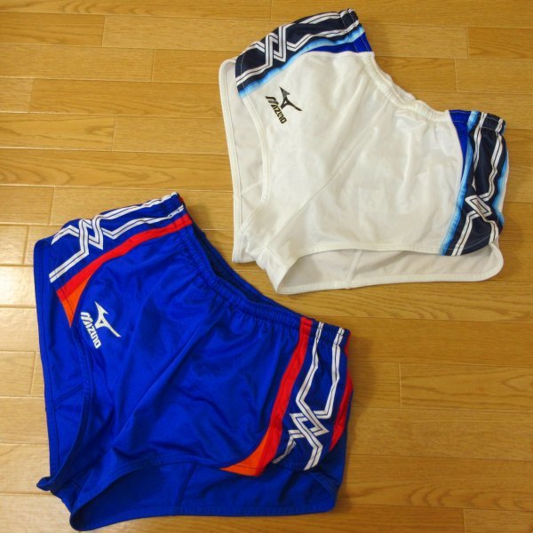 ◎MIZUNO ミズノ 陸上 Mサイズ 2本セット◇レーシング ショートパンツ ジャージ ランパン ライン入り 駅伝◇メンズ 赤x緑  まとめ売り◇C583 JChere雅虎拍卖代购