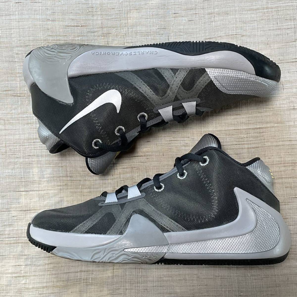 NIKE ZOOM FREAK 1 (GS) 24 US6Y Smoke Grey ナイキ ズームフリーク