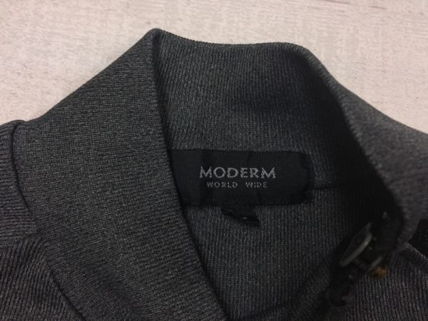 【送料無料】 MODERM WORLD WIDE サイバー Y2K 00s ネオお兄系 古着 変形ジップ リブ編み ハイネック 半袖Tシャツ カットソー メンズ L_画像2