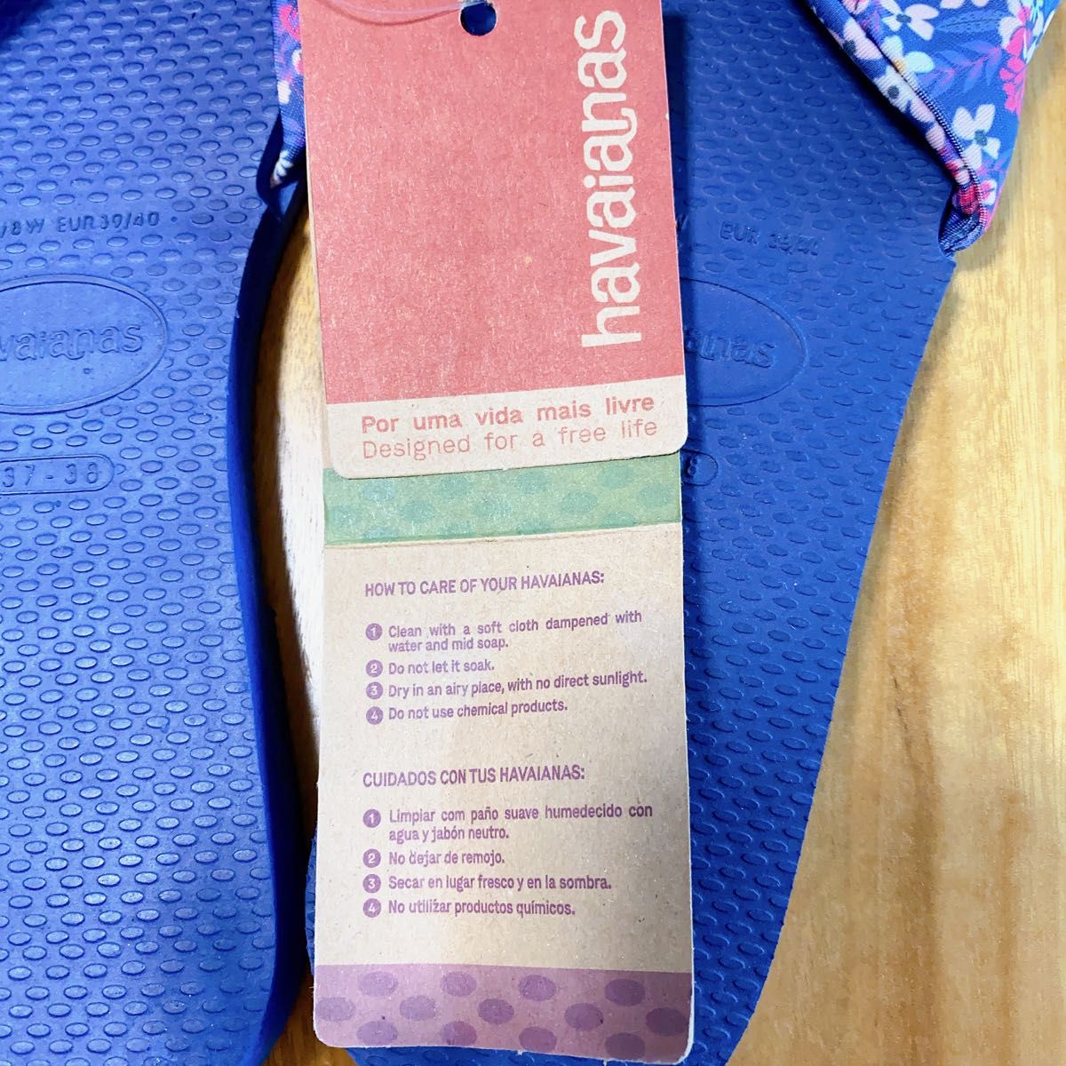 【週末限定セール】新品・未使用　havaianas ハワイアナス　ビーチサンダル　サンダル　花柄　ブラジル　