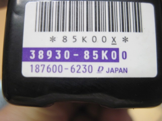 b4143 送料300円!! ワゴンR MH23S エアバックセンサー 38930-85K00 右フロント 右前 エアバッグ スティングレー AZワゴン MJ23S_画像3