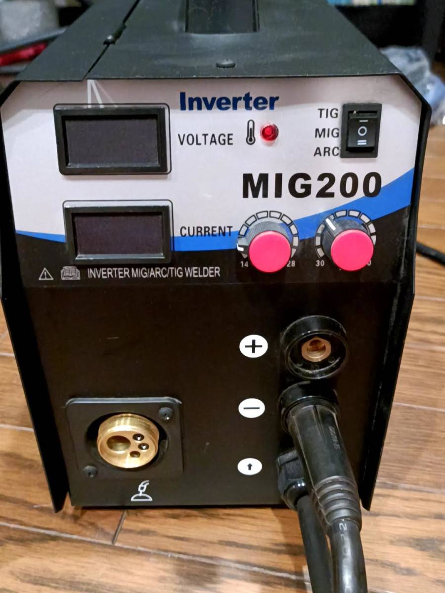 インバーター式半自動溶接機MIG200！MIG/MAG TIG MMA 単相100V/200V 鉄