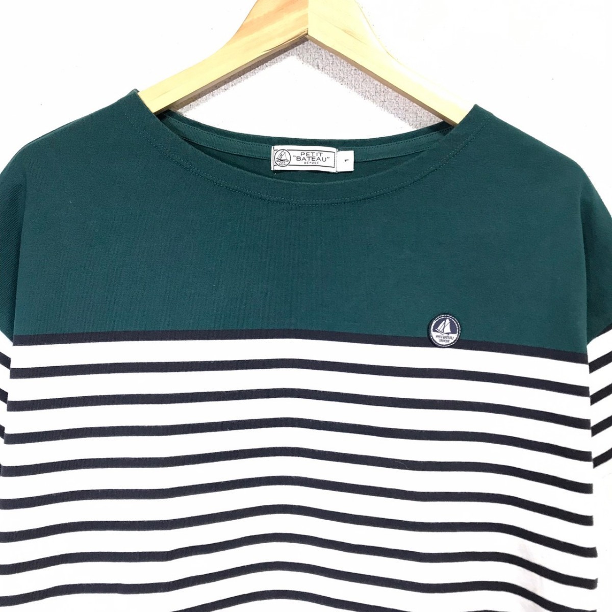 H4019dL PETIT BATEAU プチバトー サイズ1 (S～M位) ボーダーTシャツ半袖Tシャツ ワイドTシャツ グリーン メンズ フランスデザイン_画像4