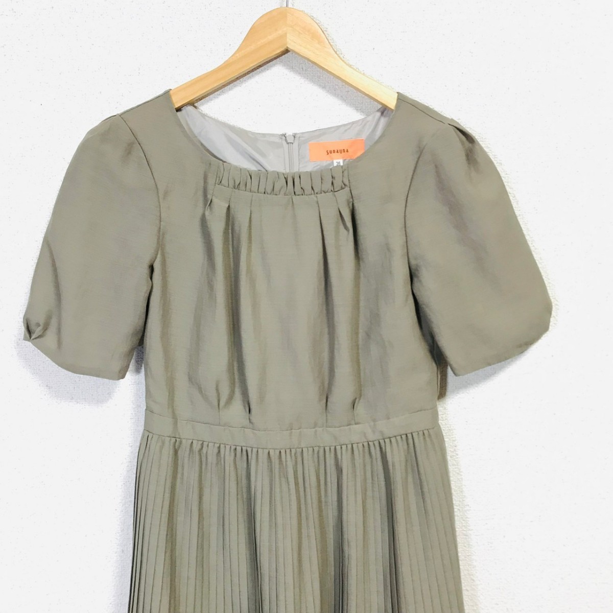 H4199dL SunaUna SunaUna size 36 (S rank ) short sleeves One-piece pleated skirt gray lady's polyester 100% world 
