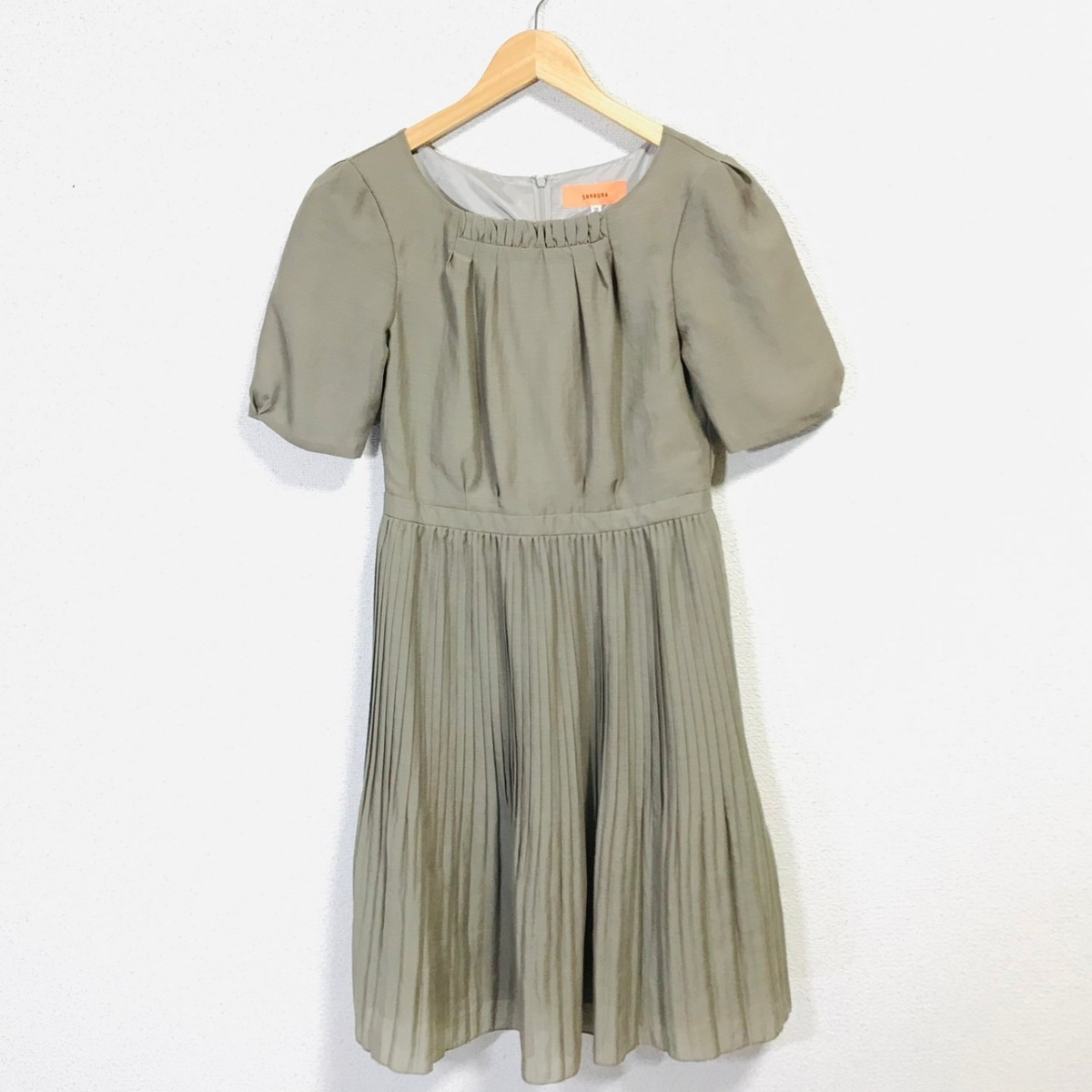 H4199dL SunaUna SunaUna size 36 (S rank ) short sleeves One-piece pleated skirt gray lady's polyester 100% world 