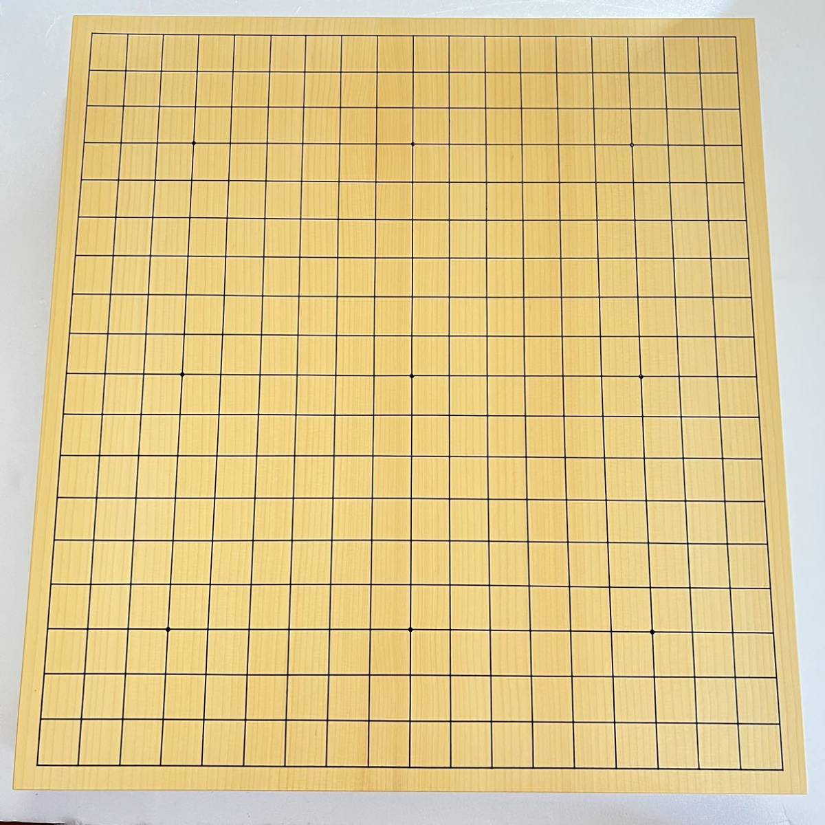趙治勲 名誉名人 直筆 日本棋院 日本産本榧 柾目 4枚継 二寸 趙治勲 名誉名人 直筆 日本棋院 日本産本榧 柾目 4枚継 二寸