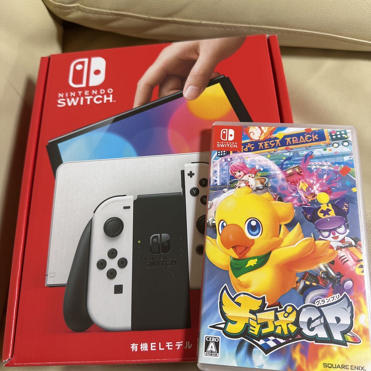 Nintendo Switch 有機EL 美品 ソフトセットおまけ送料込み