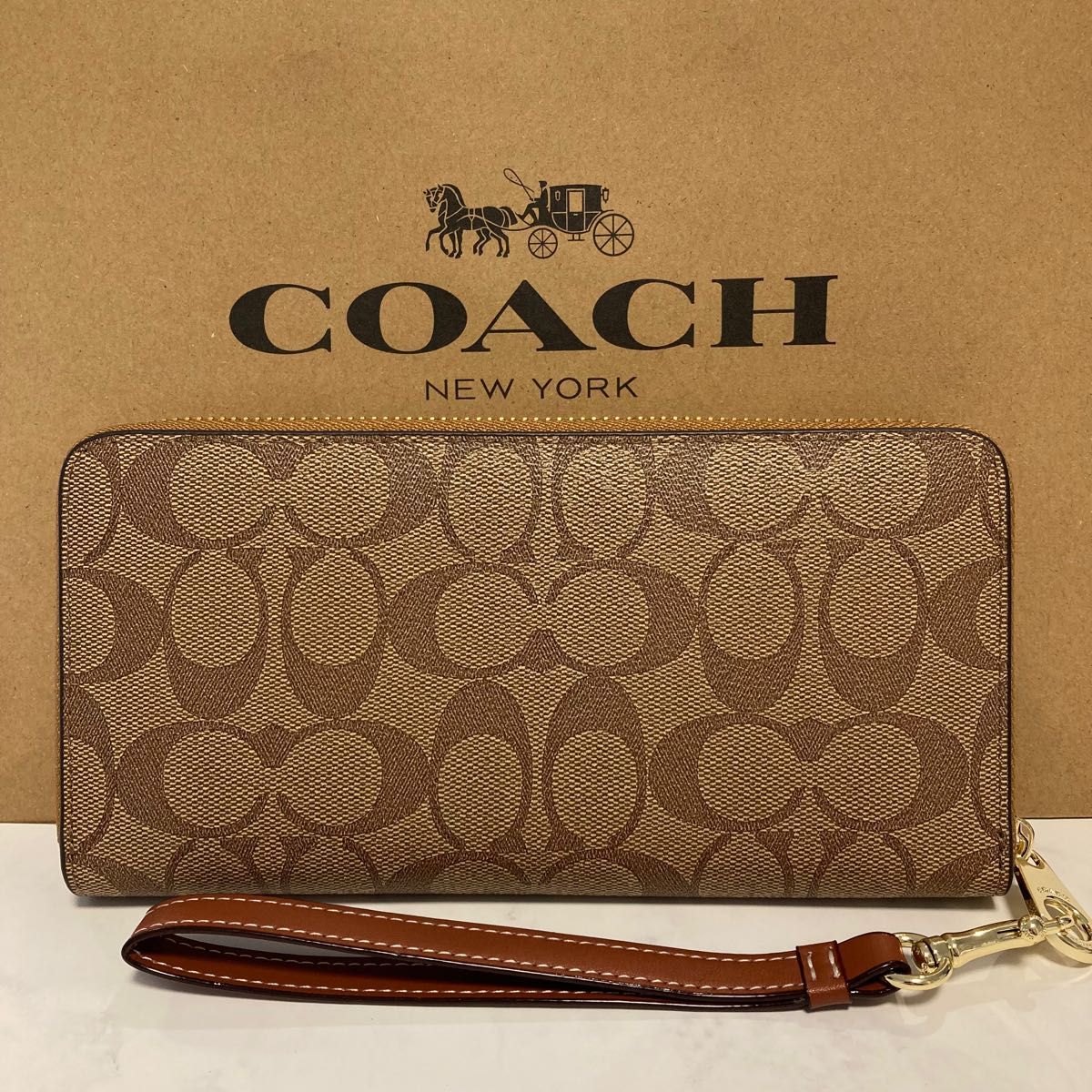 新品未使用 COACH コーチ 長財布 スヌーピー コラボ新作 シグネチャー