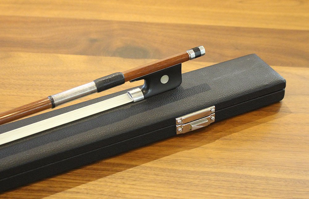 Finkel/フィンケル W.ERNST チェロ 弓 #330r ハードケース付き 弦楽器