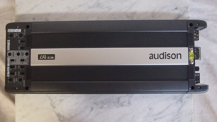 K○【現状品】Audison LRX5.1K オーディソン 5ch パワーアンプ-擴大機
