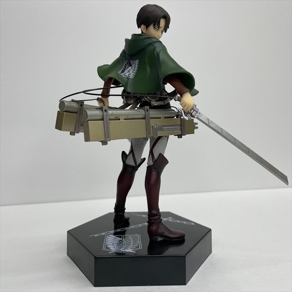 【 進撃の巨人】一番くじ くじ奪還作戦 A賞 リヴァイフィギュア立体機動ver. i-img600x600-