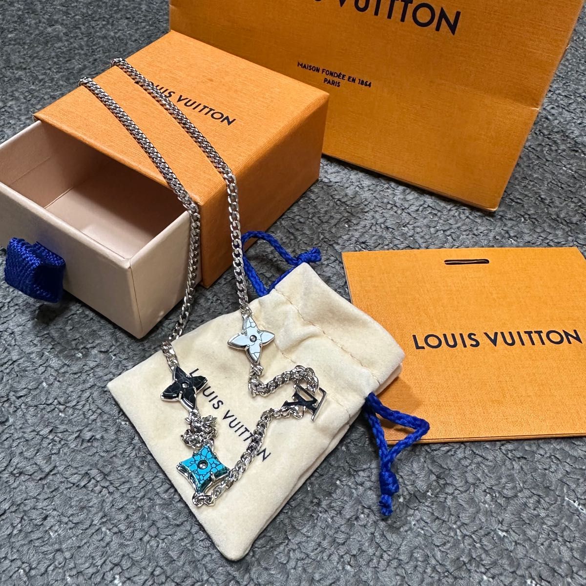 LOUIS VUITTON ルイヴィトン サンライズ ネックレス|Yahoo LOUIS VUITTON ルイヴィトン サンライズ ネックレス|Yahoo