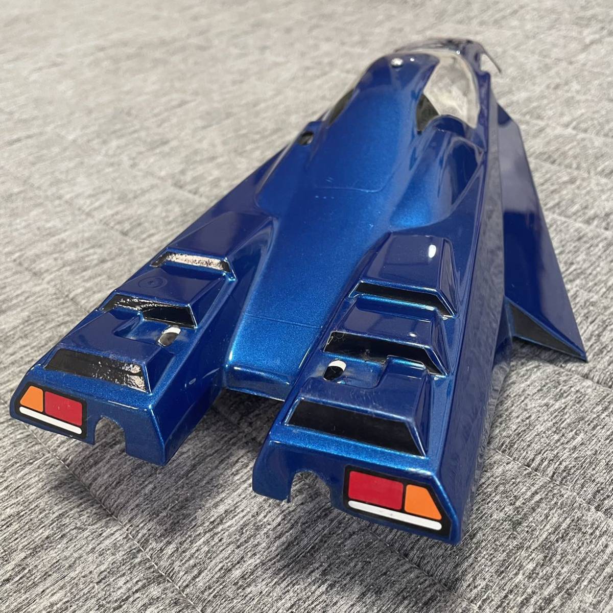 TAMIYA ファイヤードラゴン ボディ ジオン軍 ランバ・ラル 仕様 タミヤ RC 機動戦士ガンダム