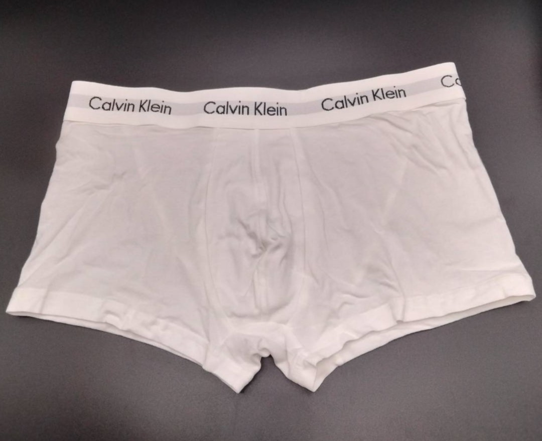 Calvin Klein(カルバンクライン) ローライズボクサーパンツ ホワイト Mサイズ 1枚 メンズボクサーパンツ 男性下着 U2664