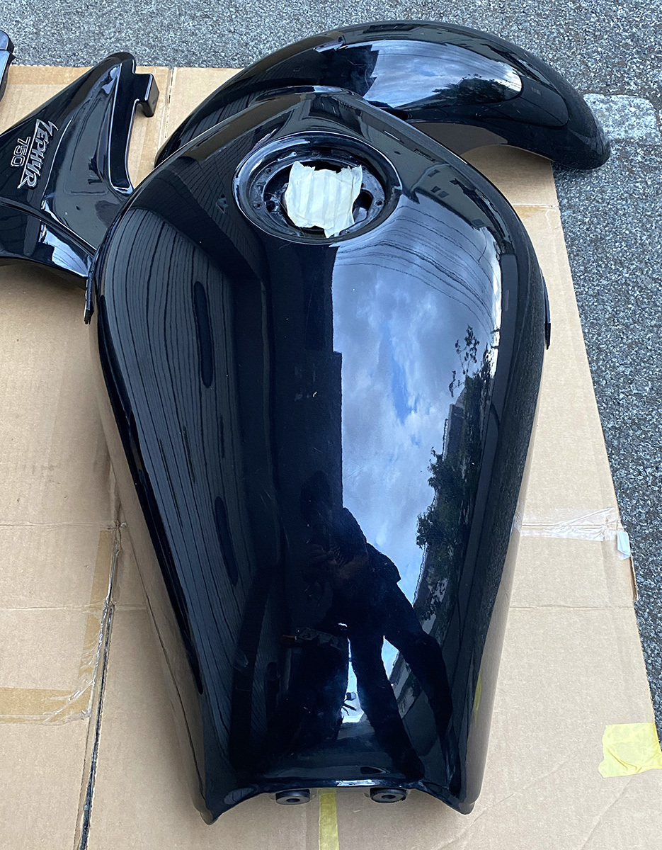年 ゼファー 純正外装セット 一式 ZRC 純正ブラック 中古
