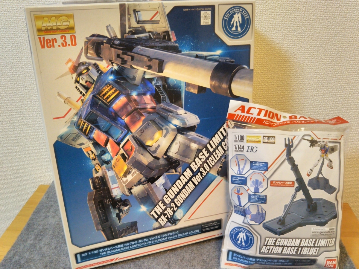 [新] _ Gundam Gundam Base Limited“MG 1/100 RX-78-2 Gundam Ver.3.0（透明色）”附贈 原文:【新品】_ガンプラ_ガンダムベース限定 「MG 1/100 RX-78-2 ガンダムVer.3.0（クリアカラー）」おまけ付き