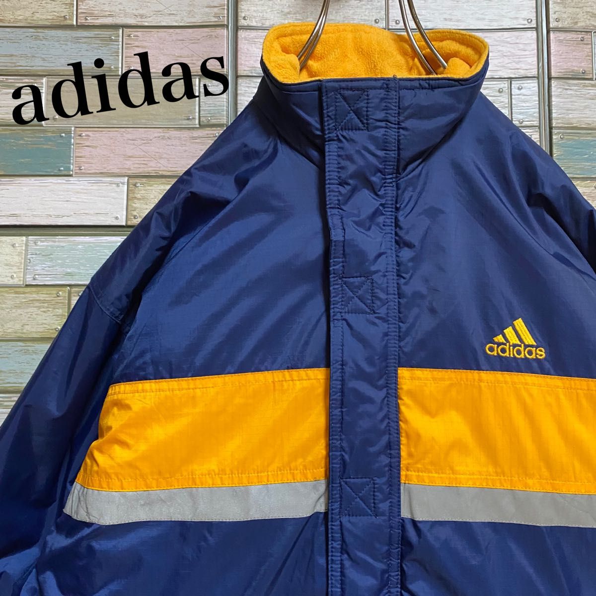 【90's】adidas アディダス　中綿ナイロンジャケット　ブルゾン　ワンポイント刺繍ロゴ