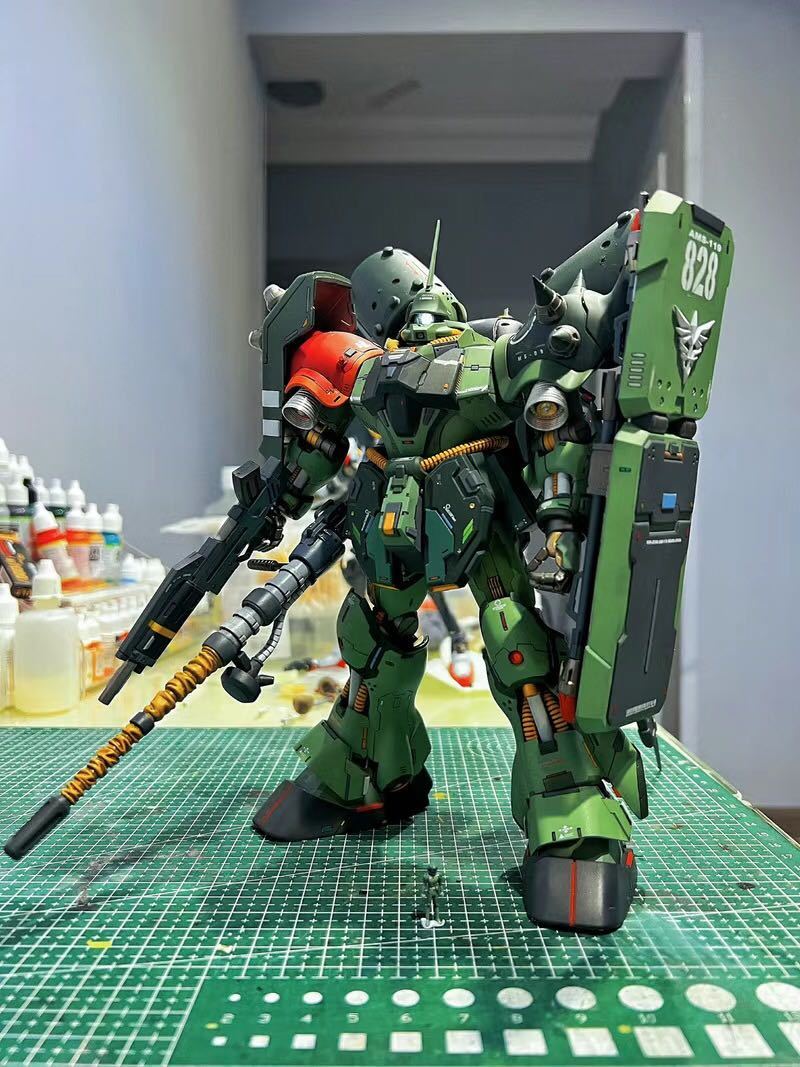 最新作 新品 INDUSTRIAL GEAR MG 1/100 ギラ・ドーガ 本体改造パーツ＋