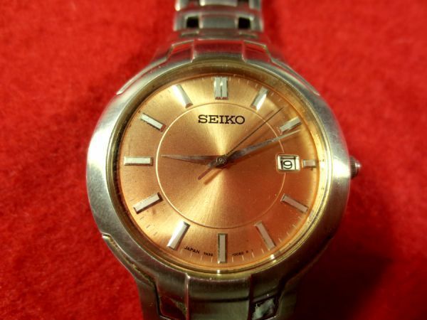 SK5G9）■完動腕時計★SEIKO セイコー丸形 日付★メンズ 文字盤ブロンズ_画像1