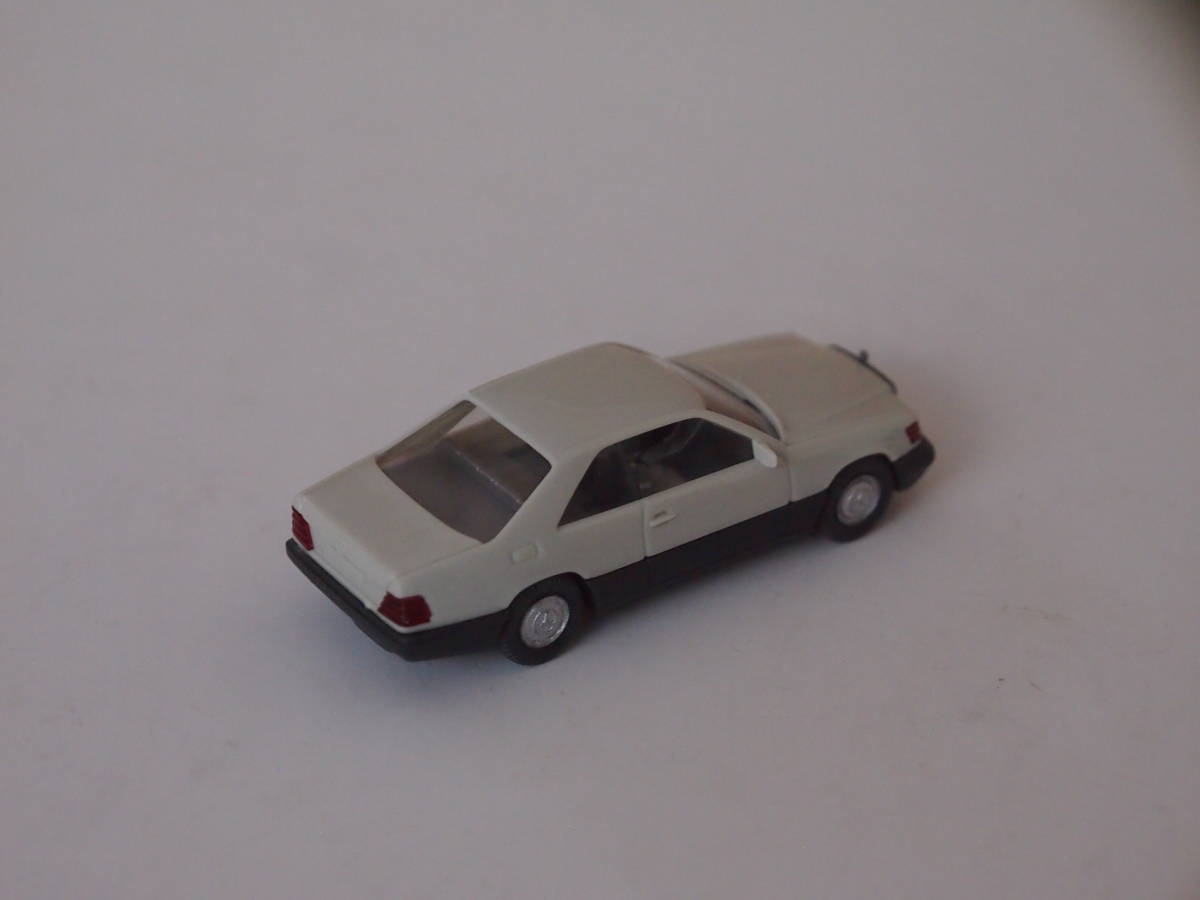 WIKING 1/87 (143 13) Mercedes-Benz 300 CE Coupe 西ベルリン製 初期モデル_画像2