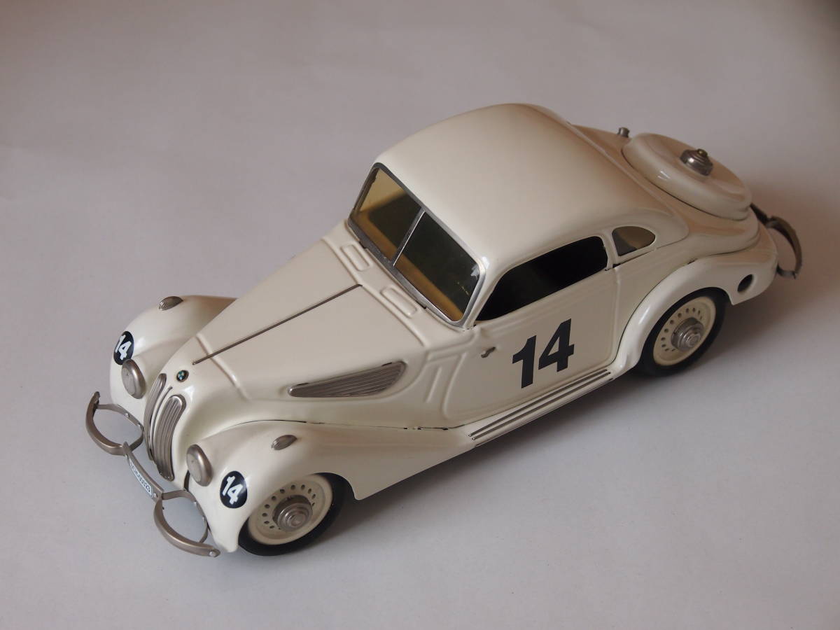 Schuco 1/18 BMW 327 ブリキ・ゼンマイ　内外超入手困難品_画像1