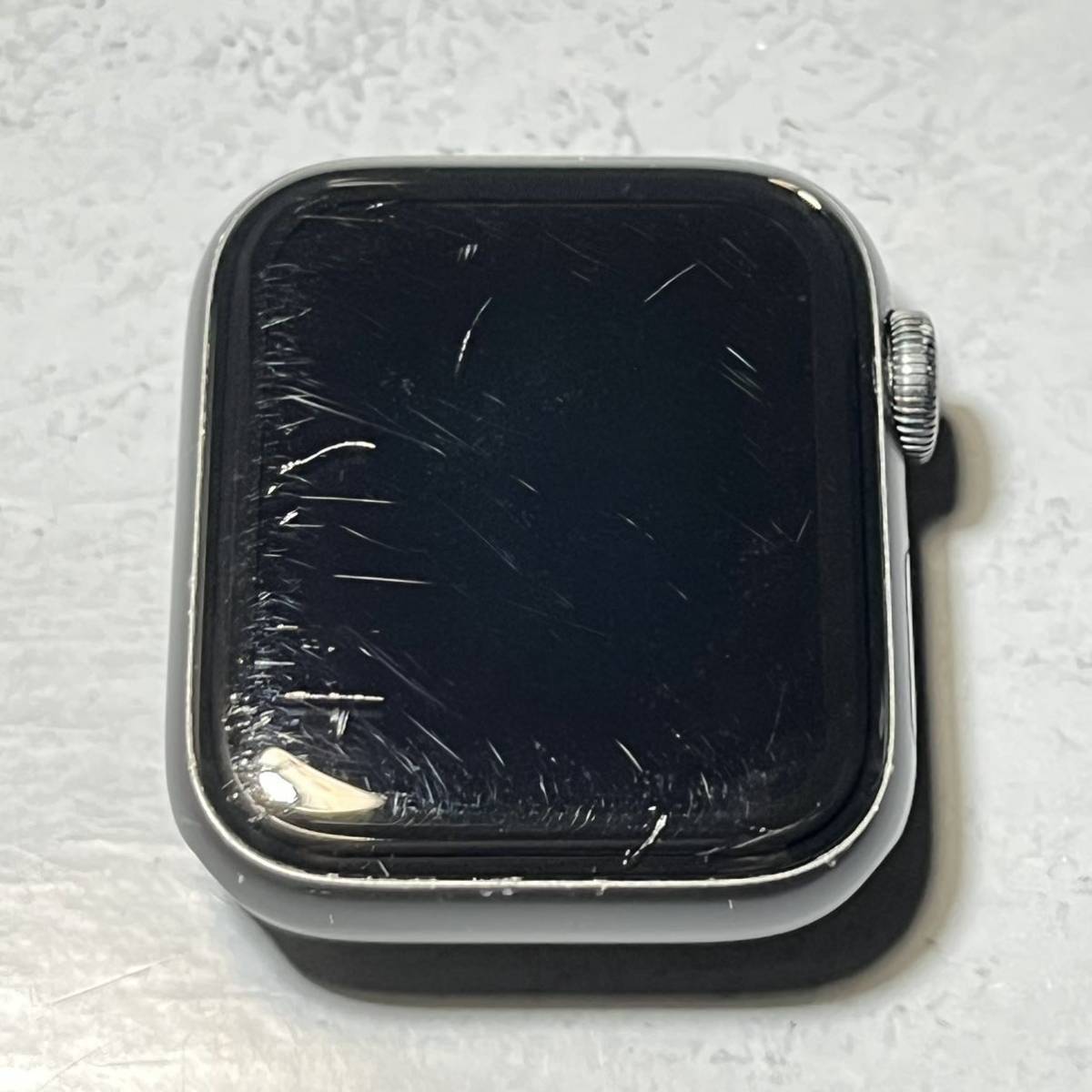 Apple Watch Series5 Cellular モデル 40mm スペースグレイ Apple Watch Series5 Cellular モデル 40mm スペースグレイ