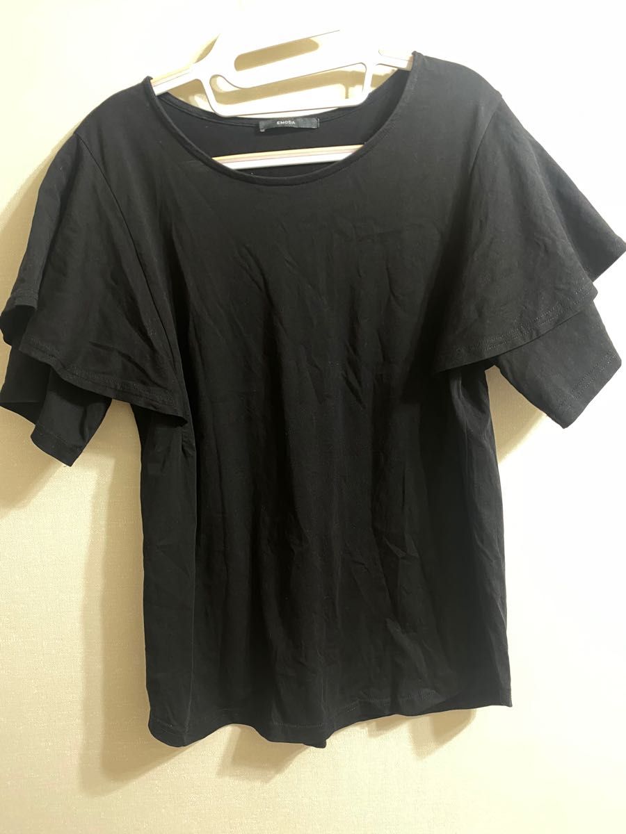 EMODA Tシャツ　トップス　フリル　黒