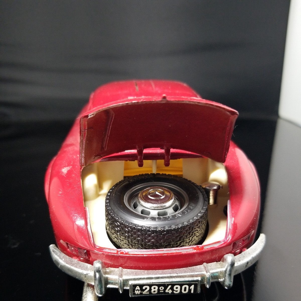  BBurago 1/18 Mercedes Benz 300SL 1954( red ) junk image . overall.. before the bidding is certainly self introduction . commodity explanation . read please secondhand goods 