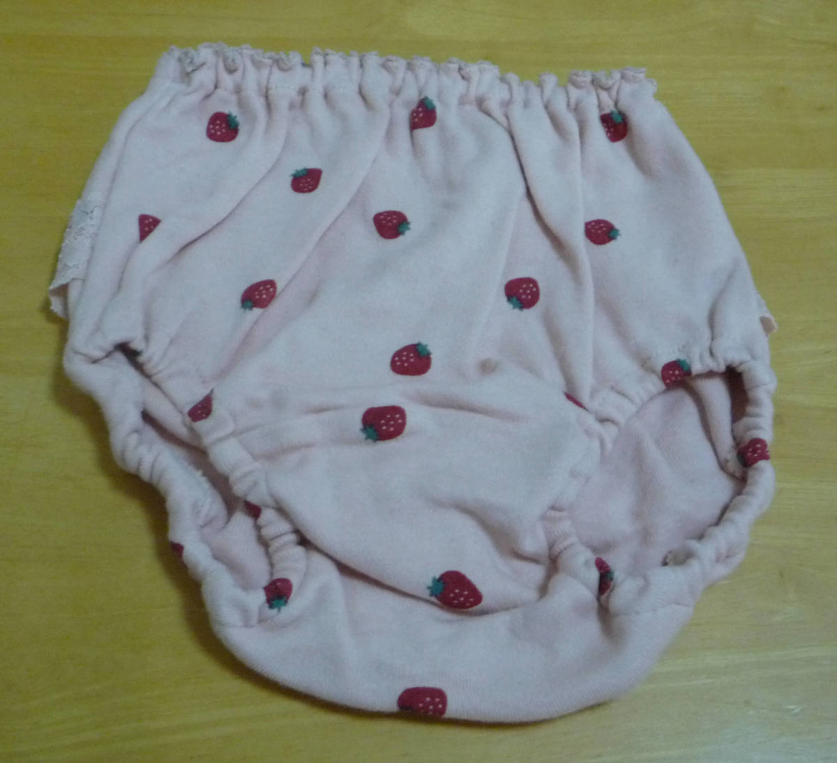 95 女児パンティ　インゴム　ショーツ　ちびぱん　ピンク　いちご　バックフリル　綿100%　futafuta_画像1